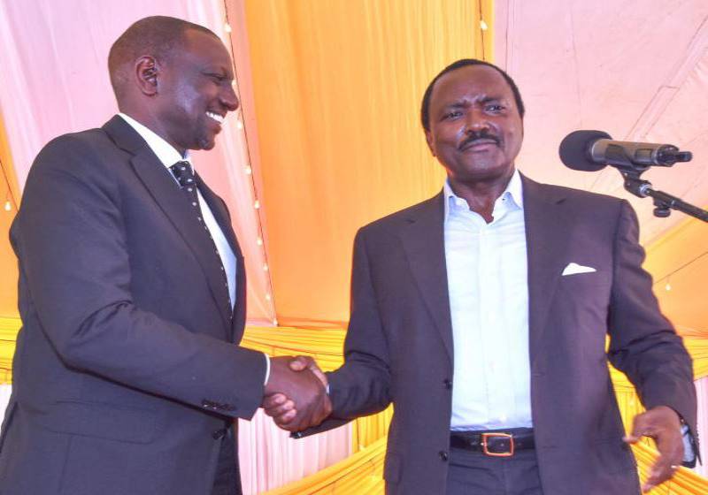 SECRET RELATIONSHIP BETWEEN MUSEVENI AND RUTO REVEALED 