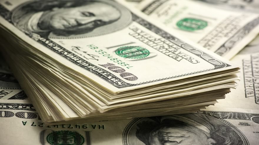 سعر الدولار يعاود الإرتفاع مجددا مقابل الجنيه بالسوق الموازي Sudan